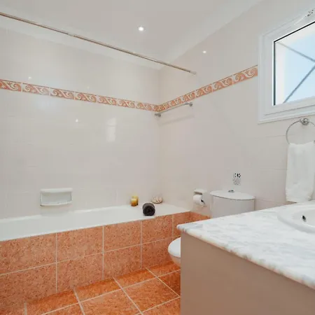 Vila Georgina Protaras